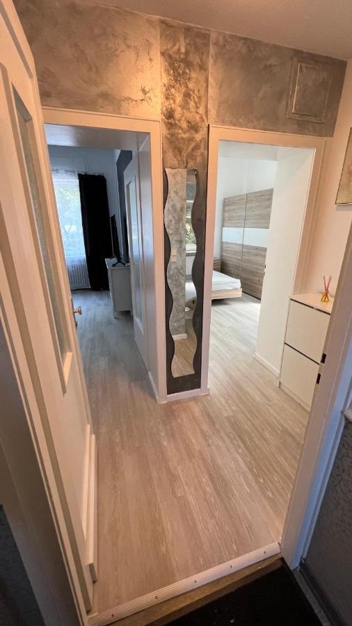 Cozy And Modern 1 Bedroom 3 Room Apartment วิสบาเดน ภายนอก รูปภาพ