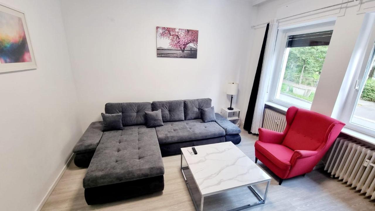 Cozy And Modern 1 Bedroom 3 Room Apartment วิสบาเดน ภายนอก รูปภาพ
